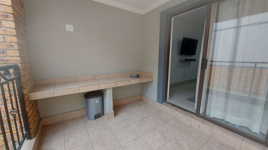 2 Bedroom Property for Sale in Fairlead Gauteng