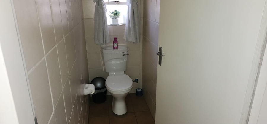 2 Bedroom Property for Sale in Montana Gauteng