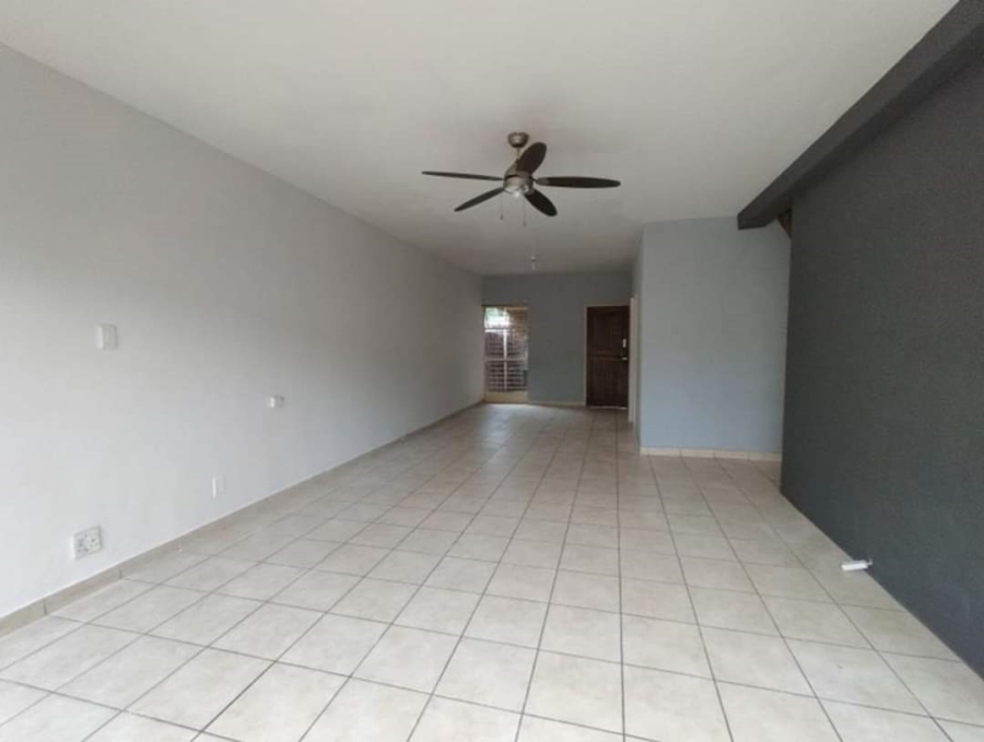 2 Bedroom Property for Sale in Sinoville Gauteng