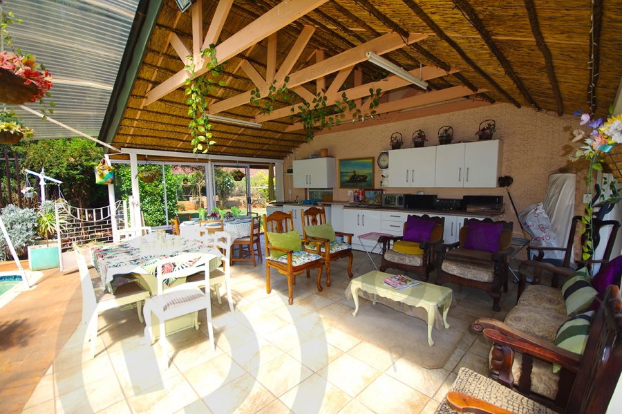 4 Bedroom Property for Sale in Kenleaf Gauteng