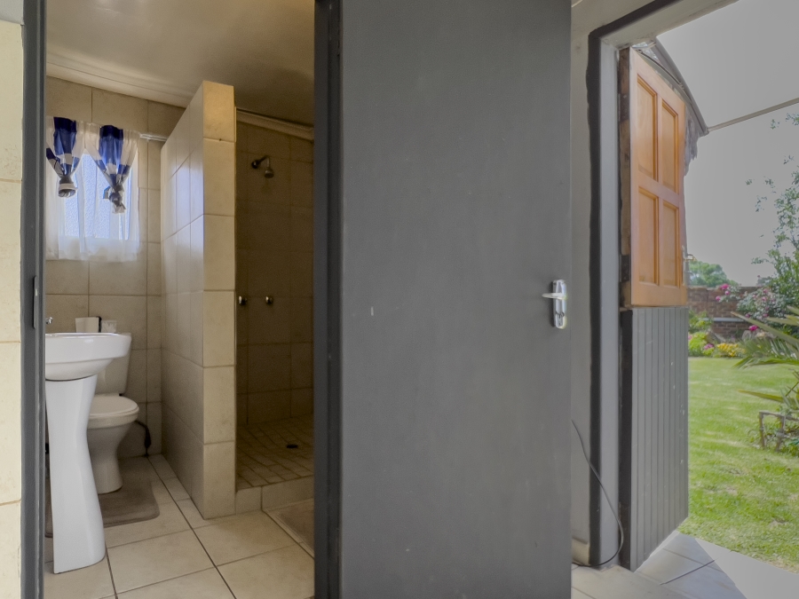 13 Bedroom Property for Sale in Bonaero Park Gauteng