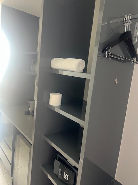 1 Bedroom Property for Sale in Illovo Gauteng