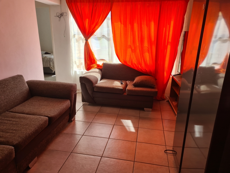 To Let 2 Bedroom Property for Rent in Discovery Gauteng