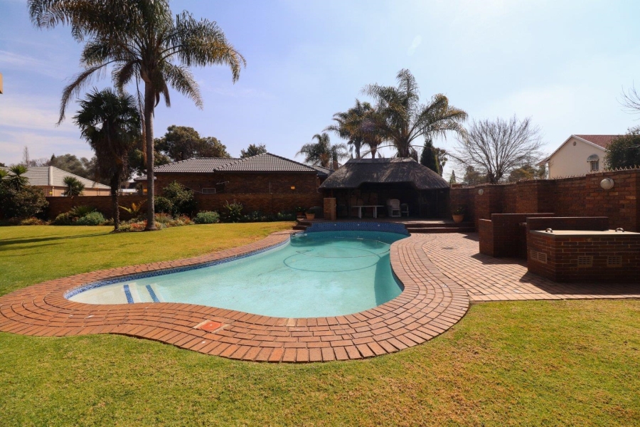 3 Bedroom Property for Sale in Alphen Park Gauteng