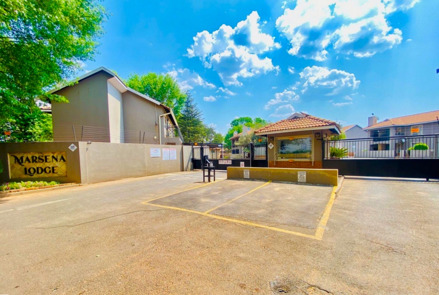 1 Bedroom Property for Sale in Brenthurst Gauteng