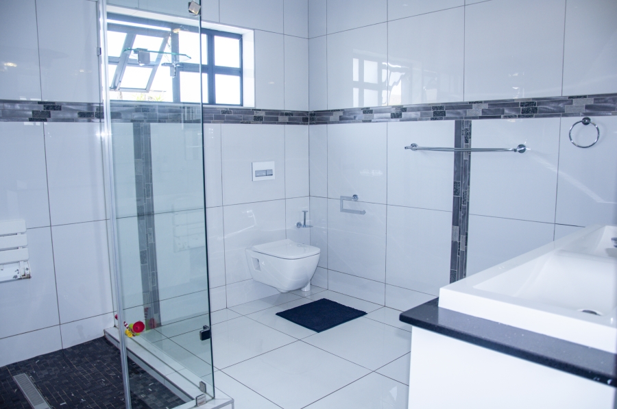 4 Bedroom Property for Sale in Eldo Village Estate Gauteng