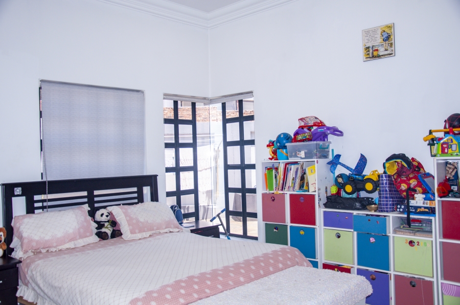 4 Bedroom Property for Sale in Eldo Village Estate Gauteng