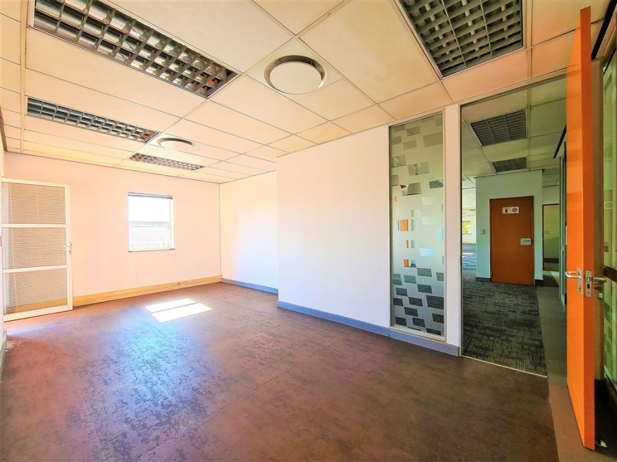 To Let commercial Property for Rent in Fourways Gauteng