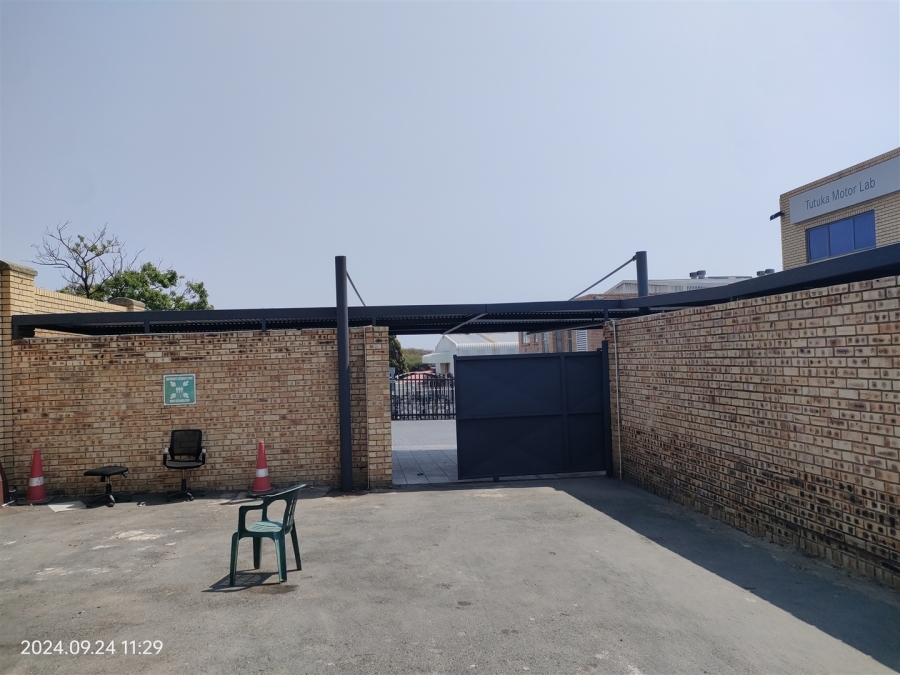 To Let commercial Property for Rent in North Riding Gauteng