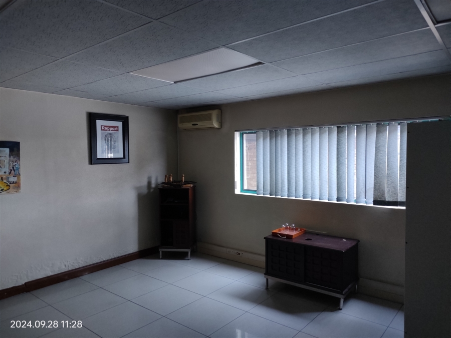 To Let commercial Property for Rent in North Riding Gauteng