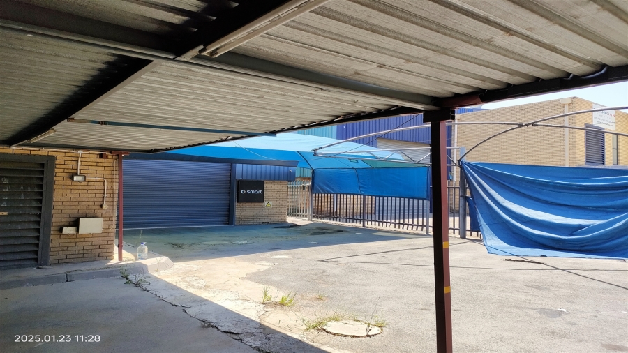 To Let commercial Property for Rent in North Riding Gauteng