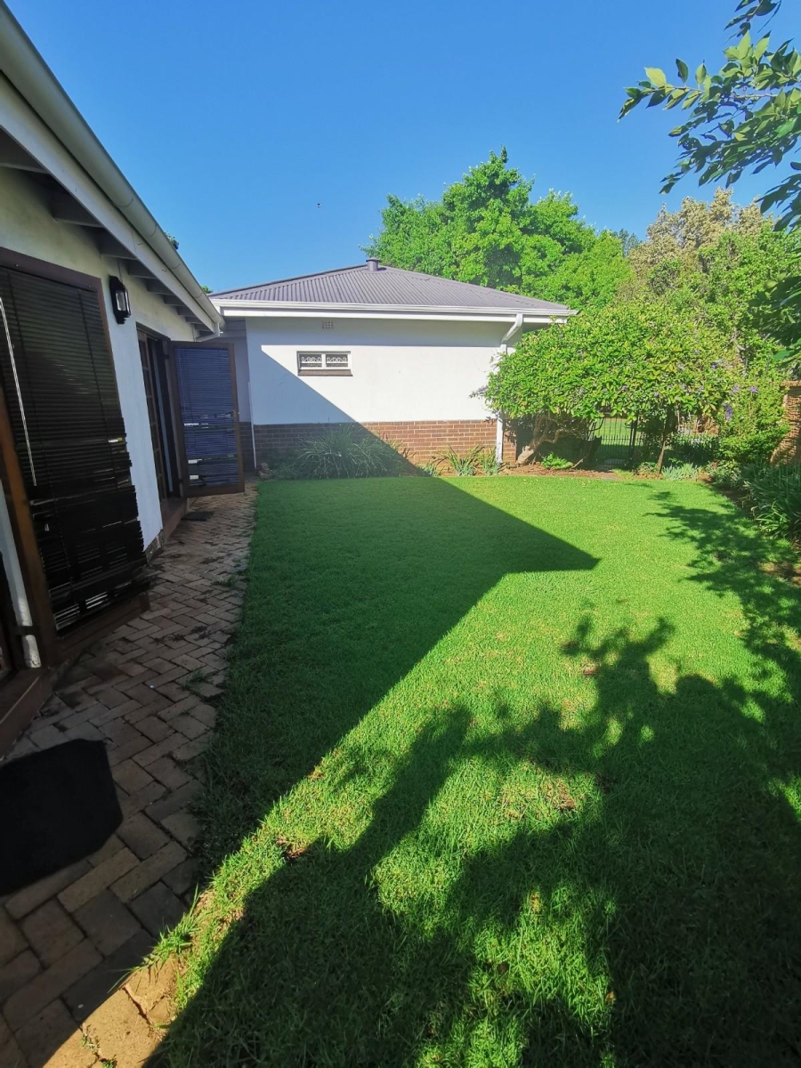 To Let 1 Bedroom Property for Rent in Menlo Park Gauteng