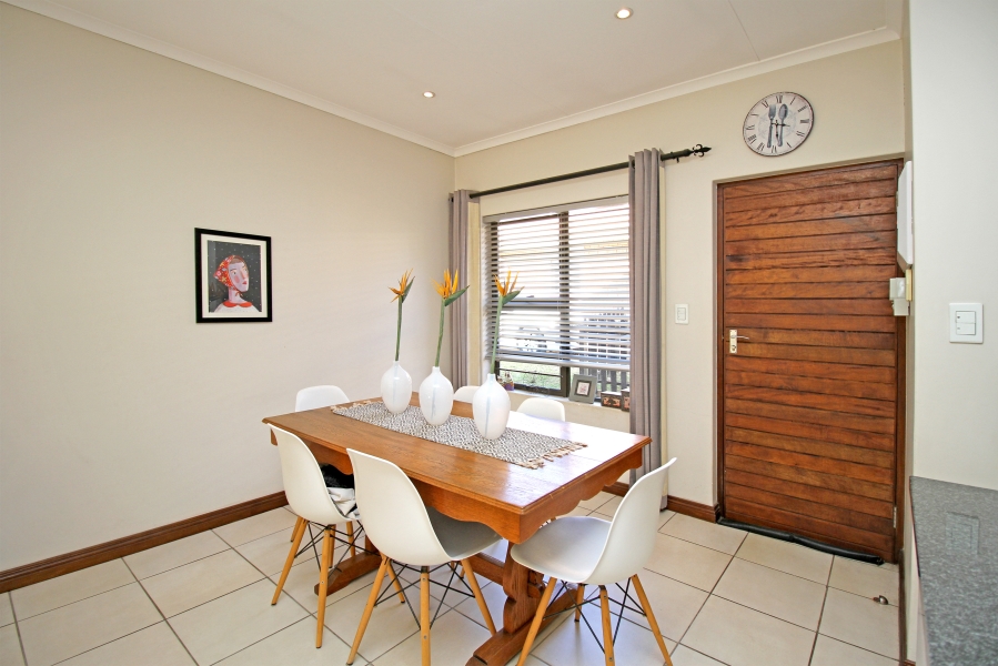 2 Bedroom Property for Sale in Olivedale Gauteng