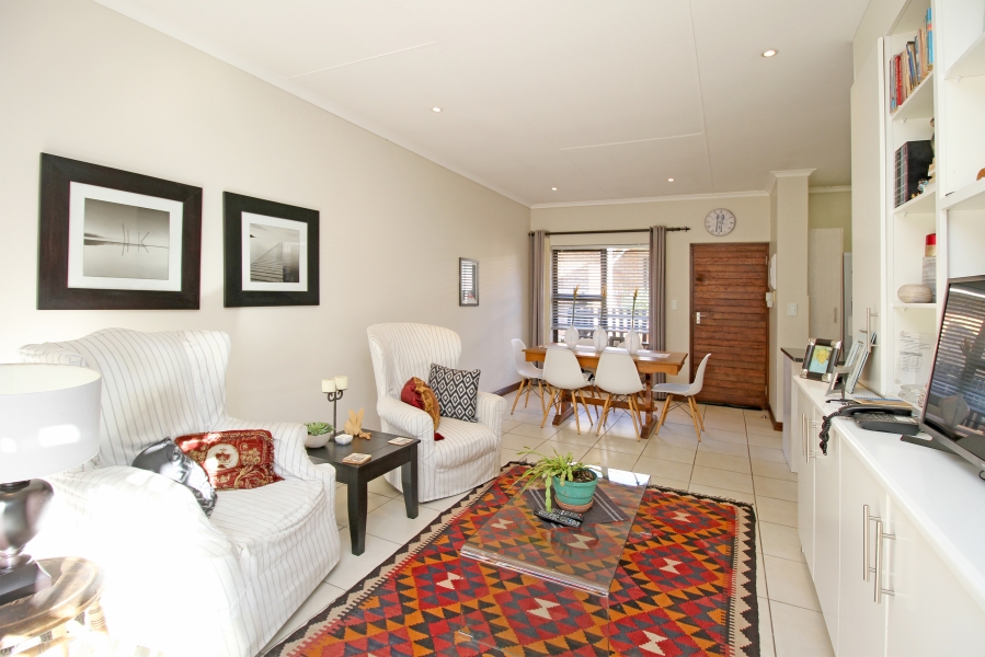 2 Bedroom Property for Sale in Olivedale Gauteng