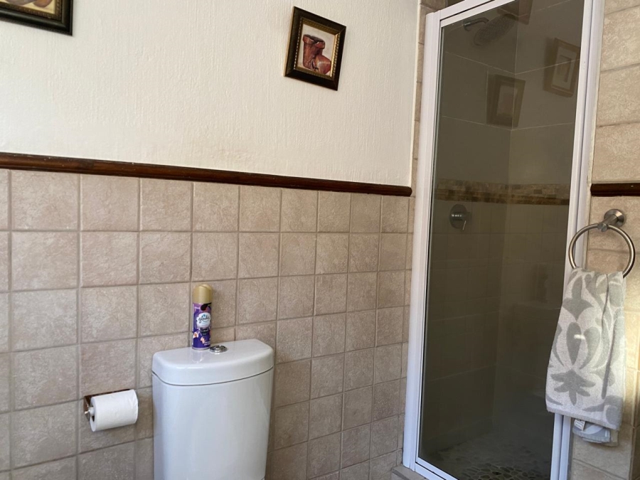 2 Bedroom Property for Sale in Kimbult A H Gauteng
