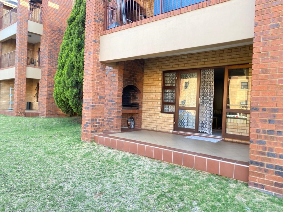 2 Bedroom Property for Sale in Kimbult A H Gauteng