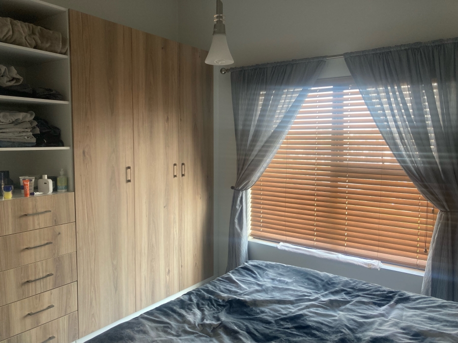 2 Bedroom Property for Sale in Linbro Park Gauteng