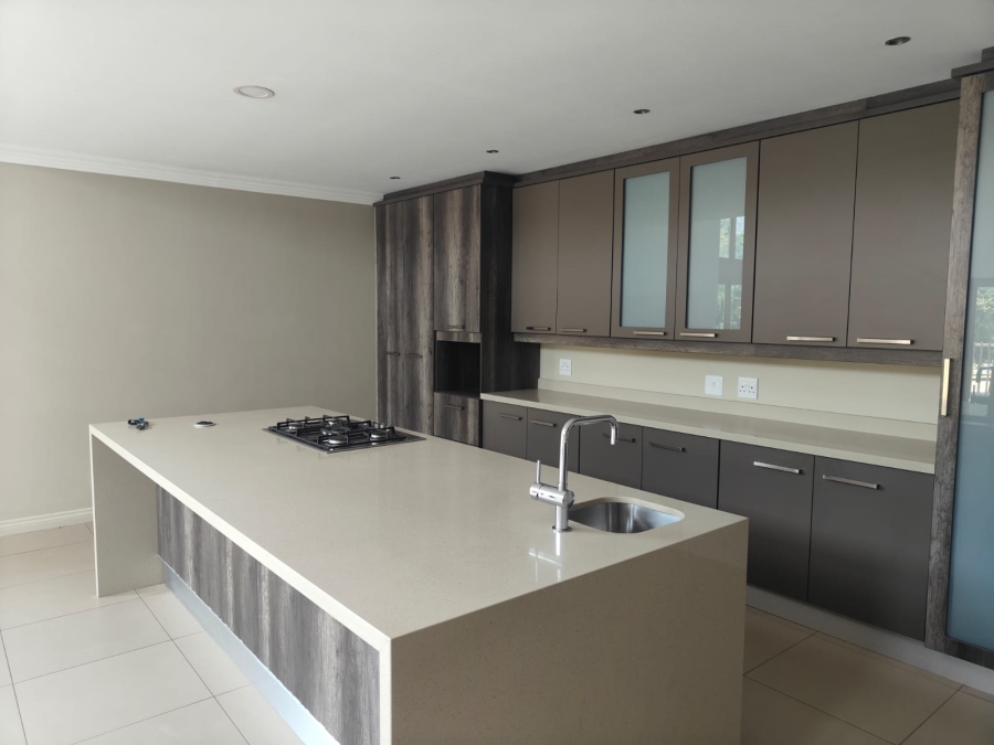 To Let 4 Bedroom Property for Rent in Three Rivers Gauteng