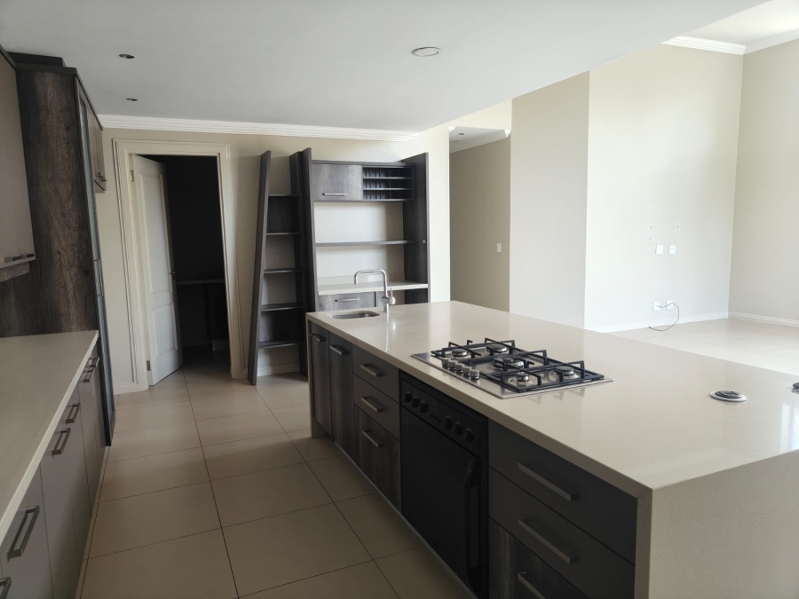 To Let 4 Bedroom Property for Rent in Three Rivers Gauteng