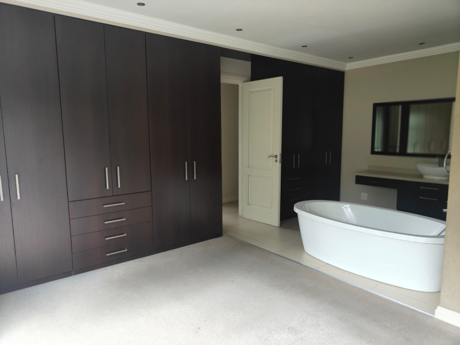 To Let 4 Bedroom Property for Rent in Three Rivers Gauteng
