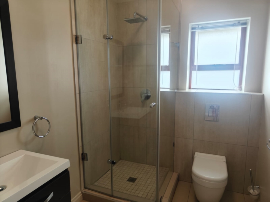 To Let 4 Bedroom Property for Rent in Three Rivers Gauteng