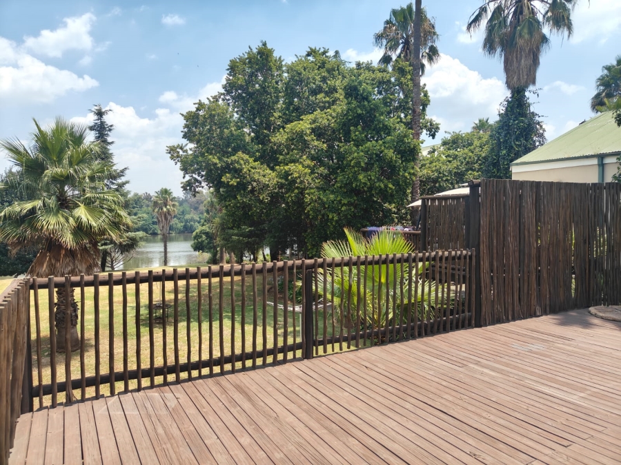 To Let 4 Bedroom Property for Rent in Three Rivers Gauteng