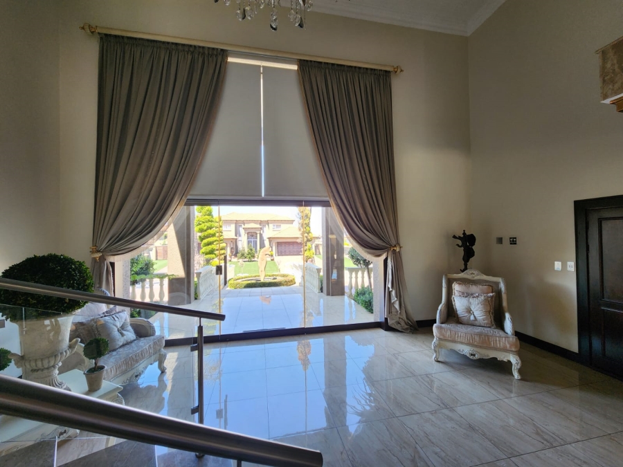 6 Bedroom Property for Sale in Helderwyk Gauteng