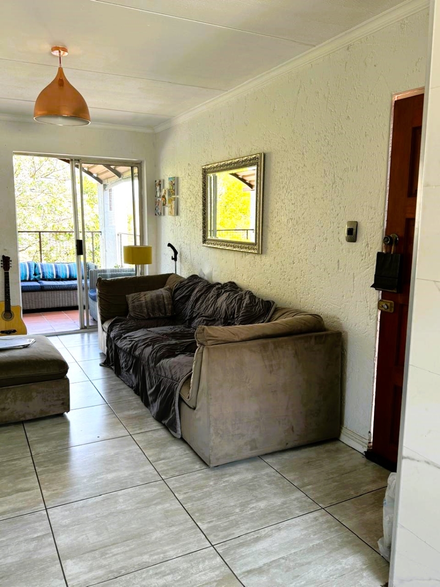 2 Bedroom Property for Sale in Vorna Valley Gauteng