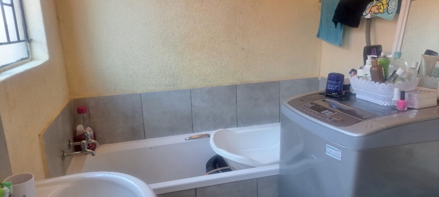 3 Bedroom Property for Sale in Soshanguve VV Gauteng