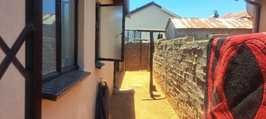 3 Bedroom Property for Sale in Soshanguve VV Gauteng