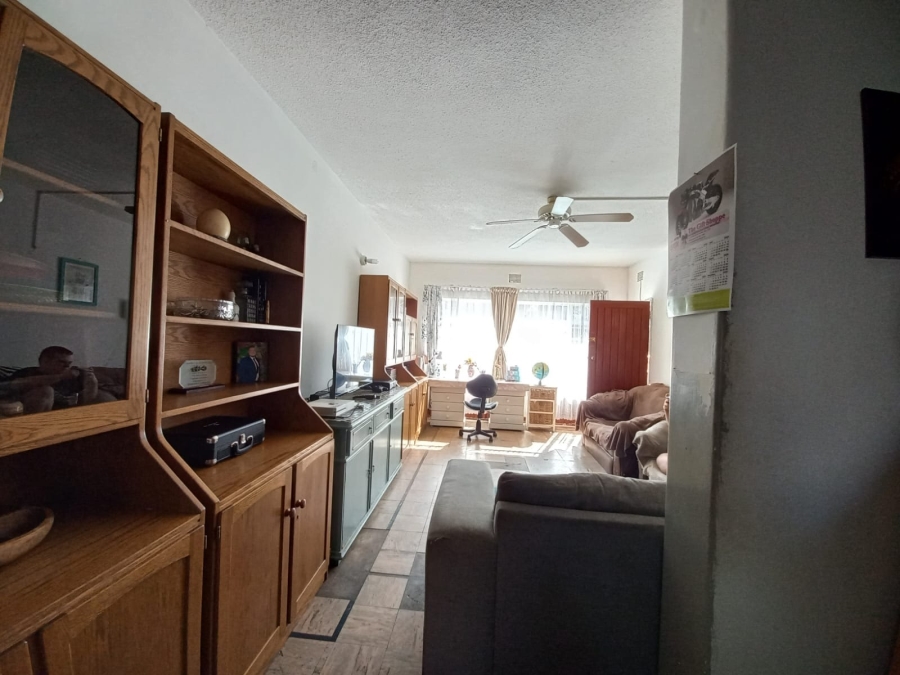 2 Bedroom Property for Sale in Brakpan Central Gauteng