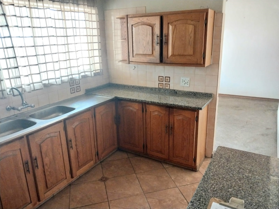 3 Bedroom Property for Sale in Parktown Estate Gauteng