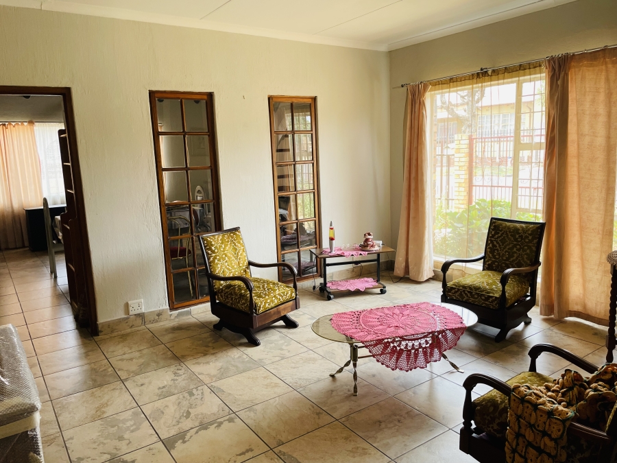 4 Bedroom Property for Sale in Waterval West Gauteng