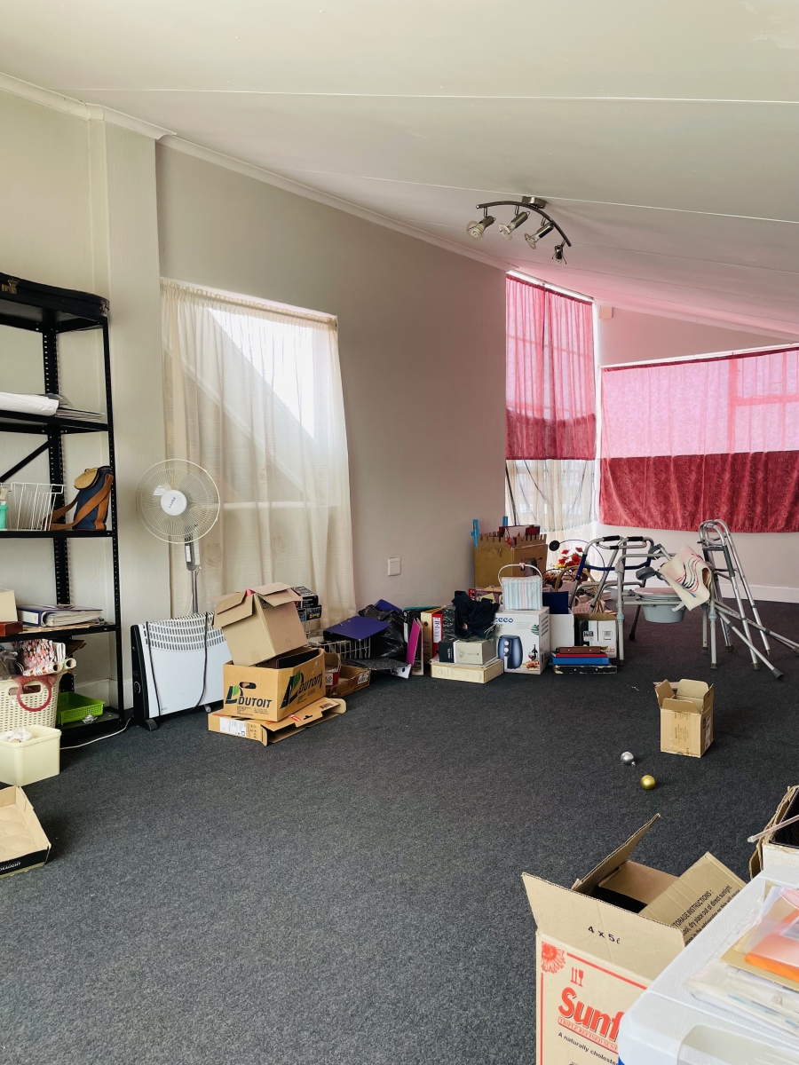 4 Bedroom Property for Sale in Waterval West Gauteng