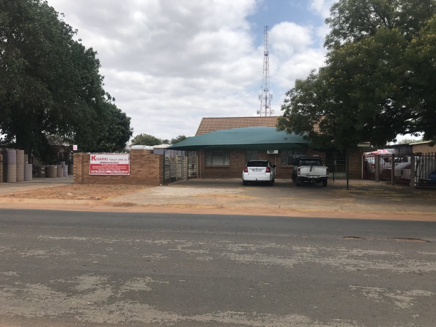 Commercial Property for Sale in Waterfall Country Village Gauteng