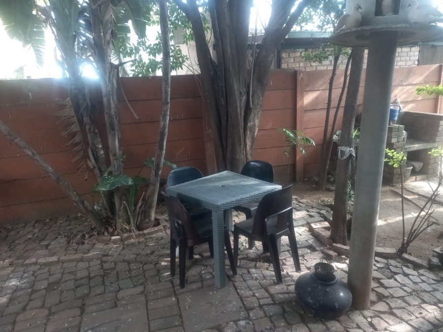 Commercial Property for Sale in Daspoort Gauteng