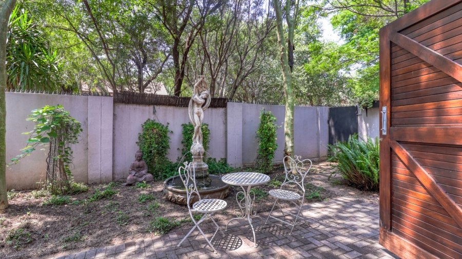 3 Bedroom Property for Sale in Broadacres Gauteng
