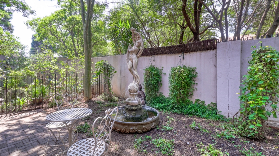 3 Bedroom Property for Sale in Broadacres Gauteng
