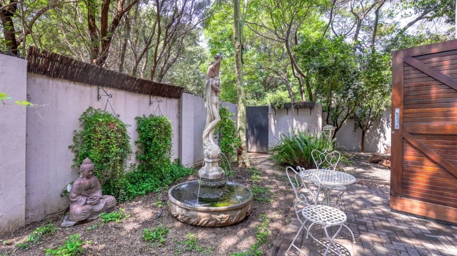 3 Bedroom Property for Sale in Broadacres Gauteng