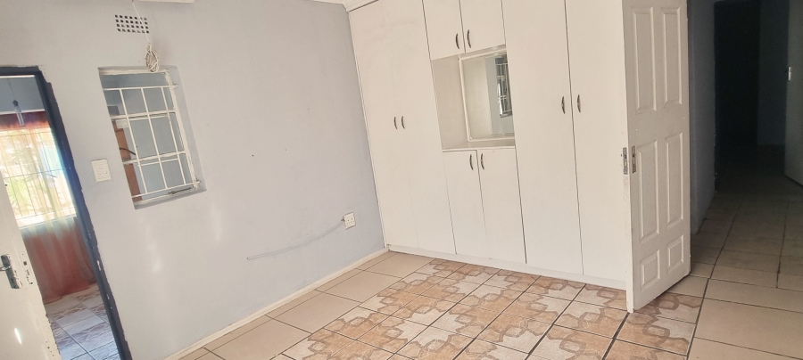 3 Bedroom Property for Sale in Brixton Gauteng