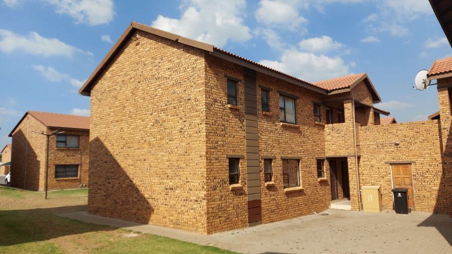 2 Bedroom Property for Sale in Witfield Gauteng