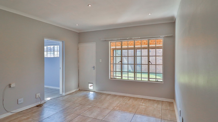 2 Bedroom Property for Sale in Sunair Park Gauteng