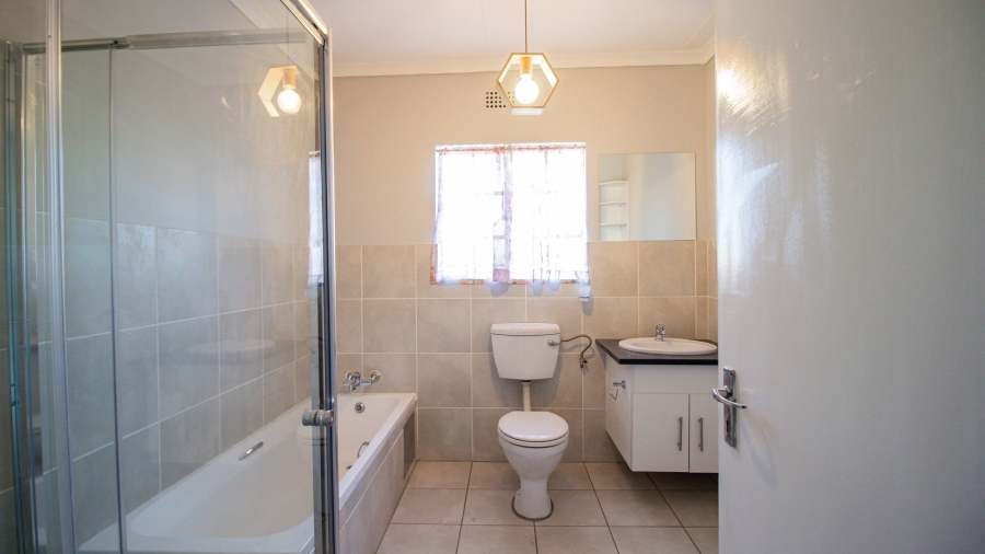 2 Bedroom Property for Sale in Sunair Park Gauteng