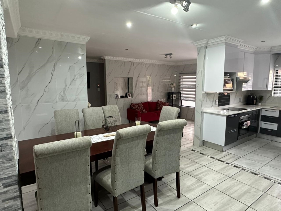 3 Bedroom Property for Sale in Amandasig Gauteng