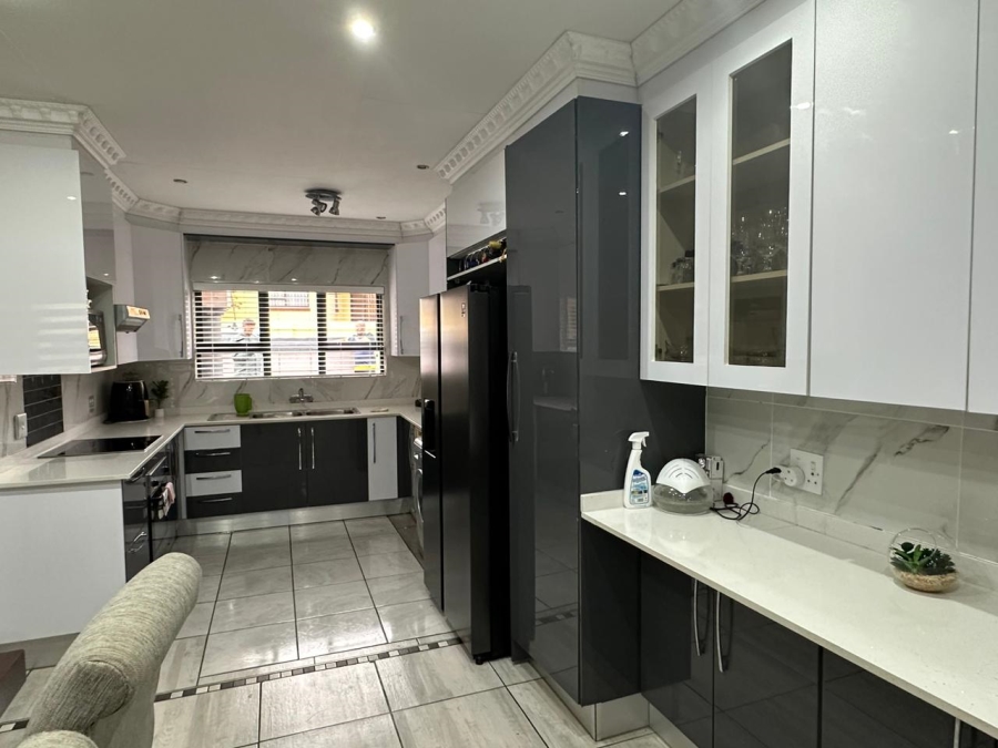 3 Bedroom Property for Sale in Amandasig Gauteng