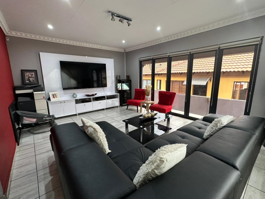 3 Bedroom Property for Sale in Amandasig Gauteng