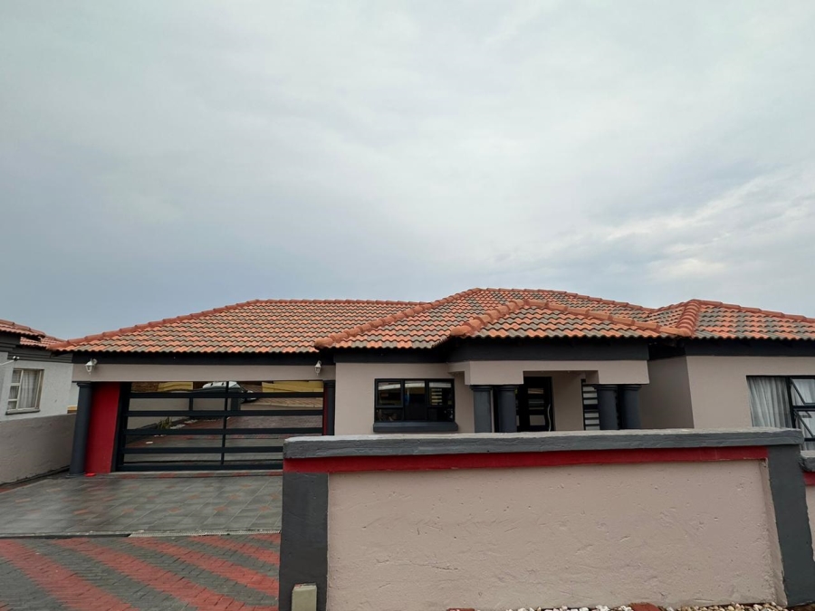 3 Bedroom Property for Sale in Amandasig Gauteng