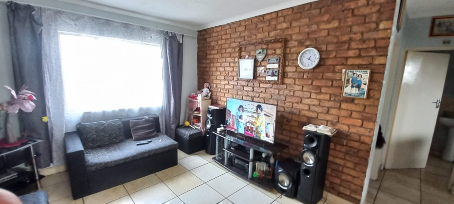 2 Bedroom Property for Sale in Pretoria West Gauteng