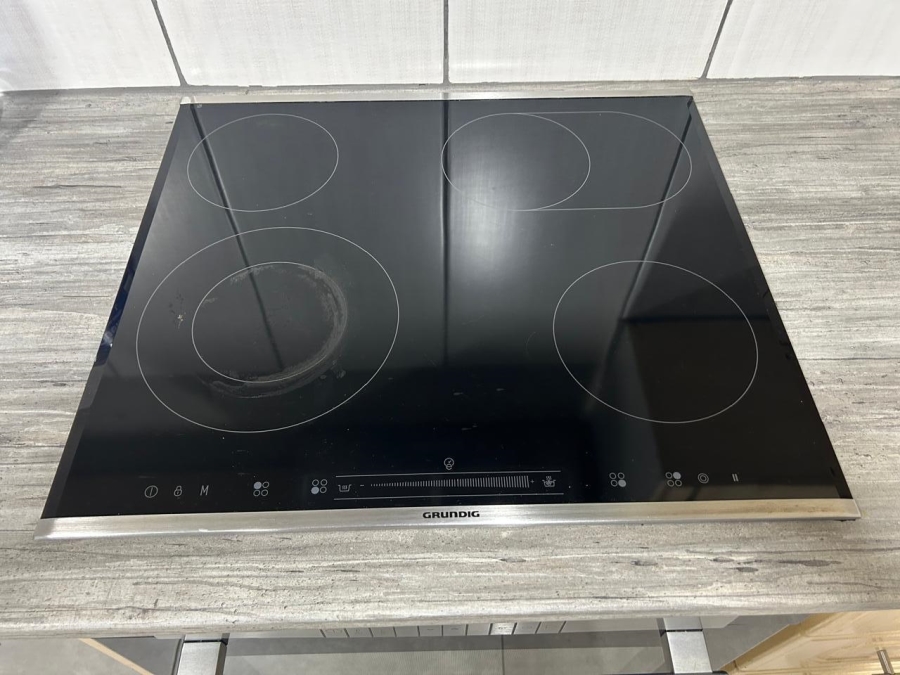 To Let 2 Bedroom Property for Rent in Sonneveld Gauteng