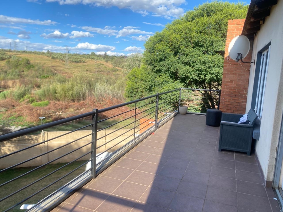 1 Bedroom Property for Sale in Willowbrook Gauteng